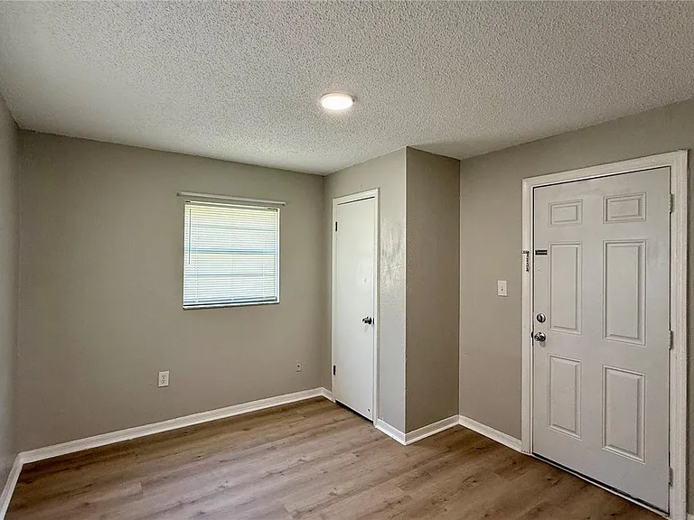 205 Mill St — Photo 6