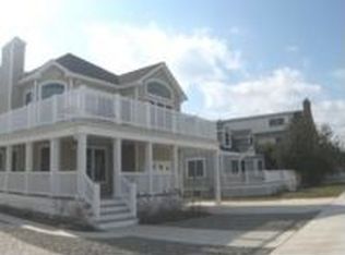 74 22nd St W, Avalon, NJ 08202