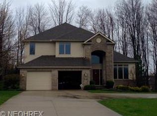 559 Burgess Cir, Aurora, OH 44202