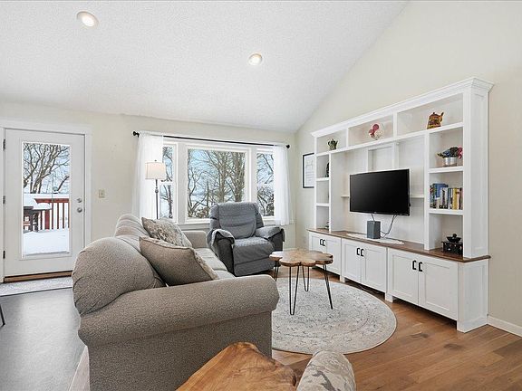 2nd image of 1550 Dutch Heritage Ln