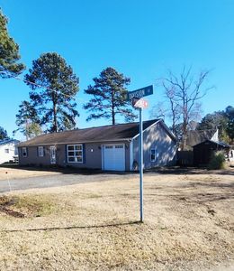 4192 Division St, Chincoteague, VA, 23336