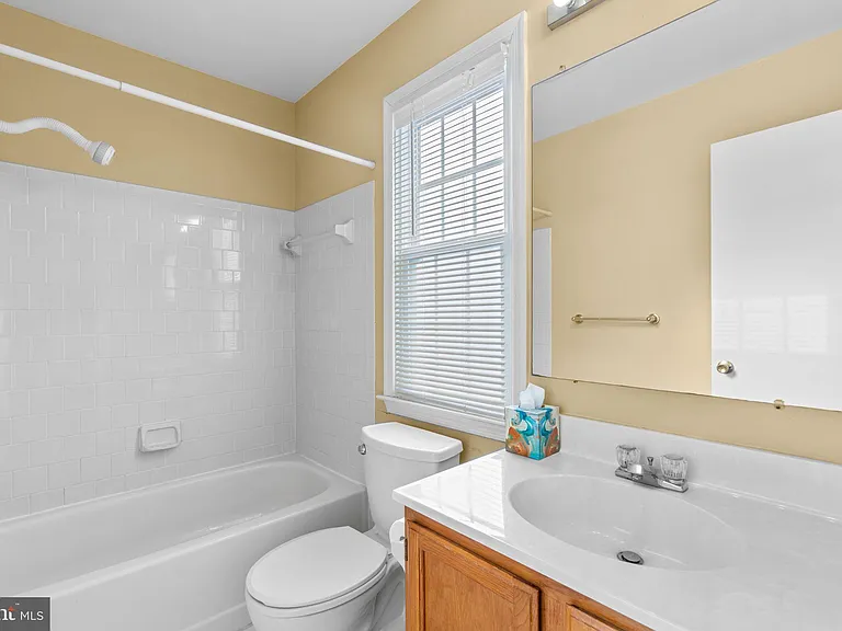 8871 Manahan Dr — Photo 14