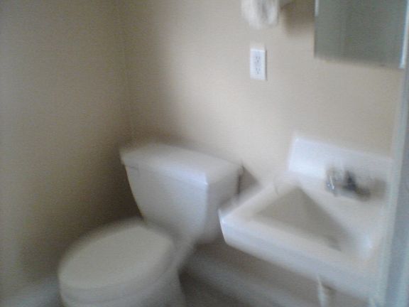 5th image of 104 Mulberry St