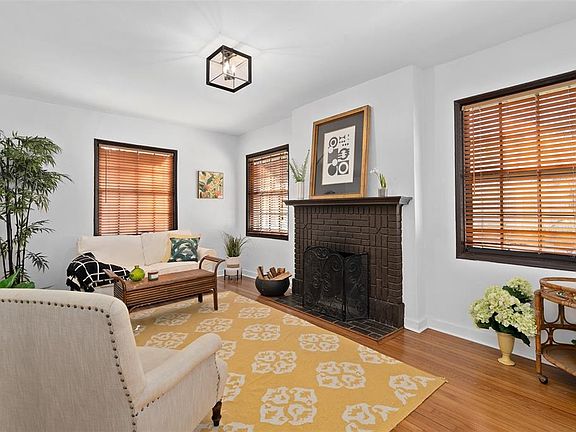 4th image of 225 Hibiscus Ct