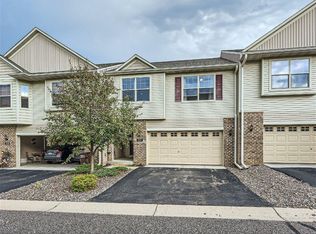 3157 Legacy Ln, Woodbury, MN 55129