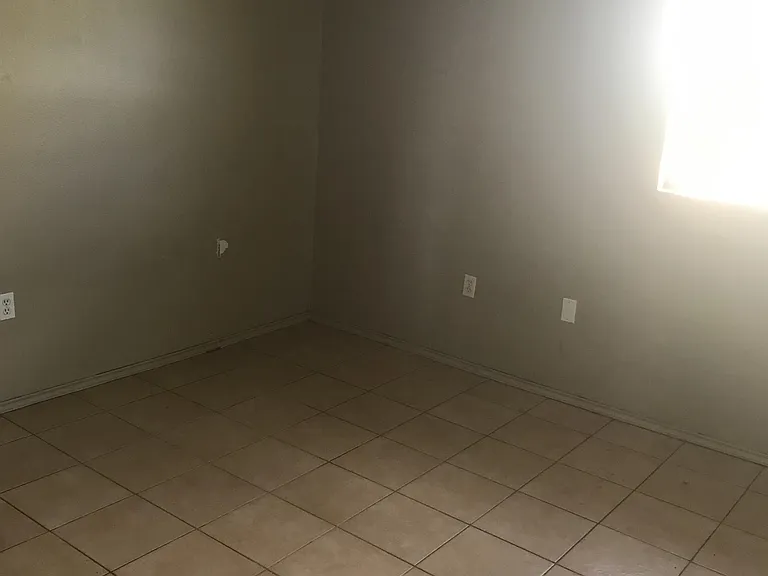 2701 S Midway Rd — Photo 5