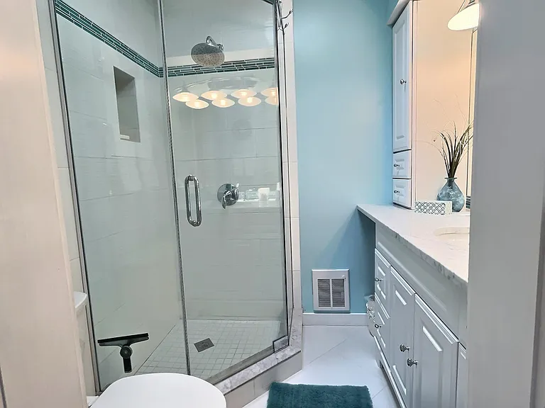 296 W Lake Dr — Photo 19