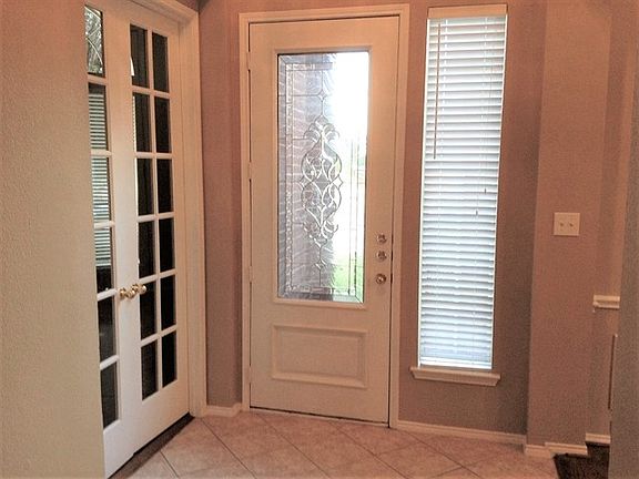3rd image of 10218 Links Fairway Dr