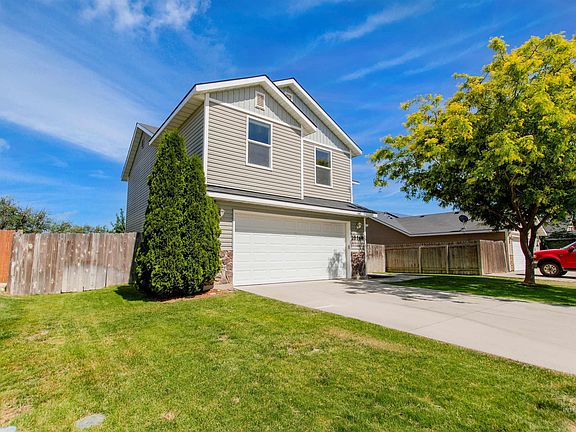 2nd image of 16168 Greenfield Way
