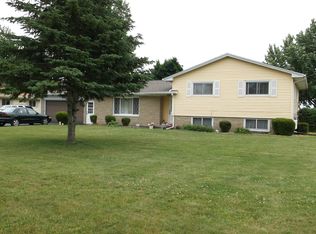 5140 Wakefield Rd, Saginaw, MI 48601