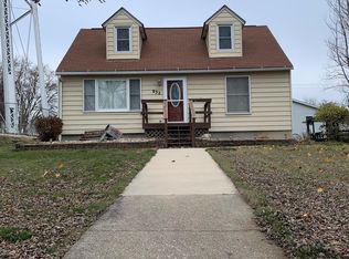 932 Hill St, Cherokee, IA 51012