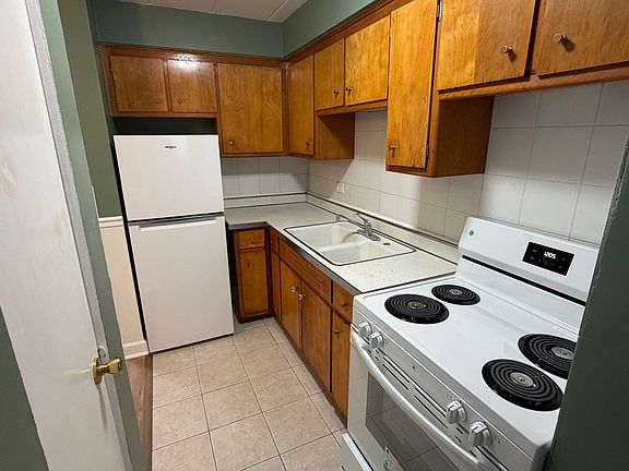 5th image of 5621 W 35th St Floor 1