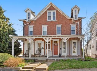 254 Chestnut St, Spring City, PA