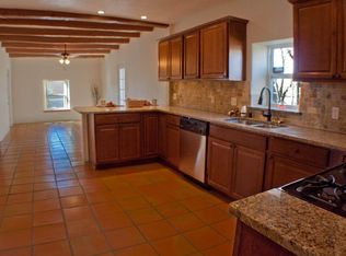 1402 Edith Blvd NE, Albuquerque, NM 87102