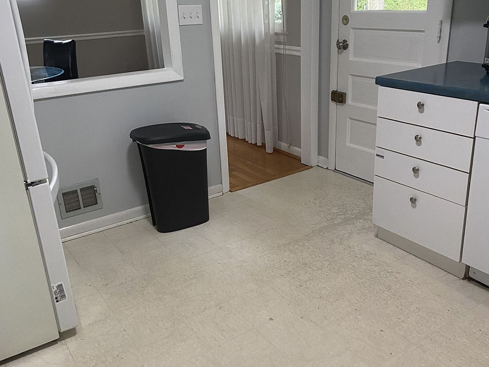 1st image of 9224 Saint Andrews Pl #4