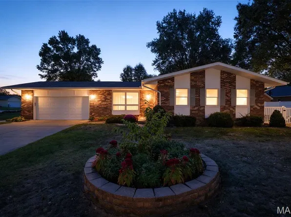 3 Oakwood Dr, Sainte Genevieve, MO 63670