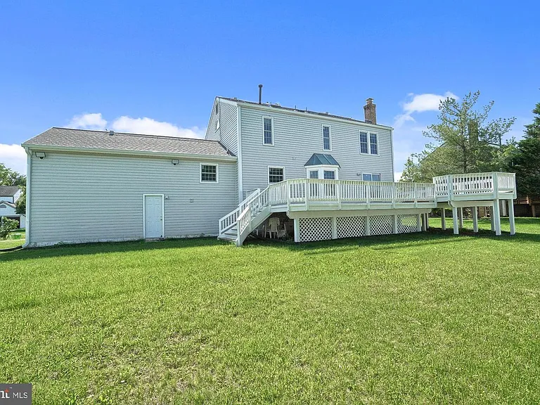 17221 Spates Hill Rd — Photo 3