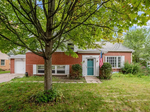 108 Coventry Ct, Midland, MI 48642