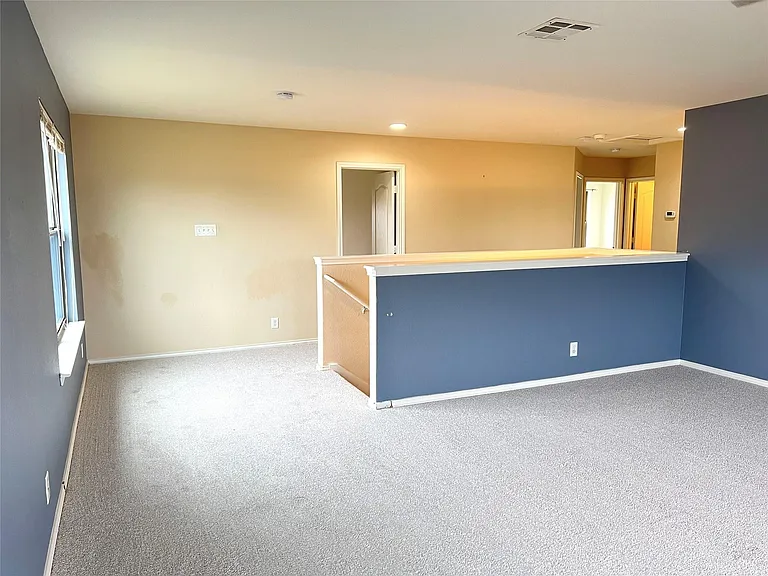 160 Mistletoe Ln — Photo 12