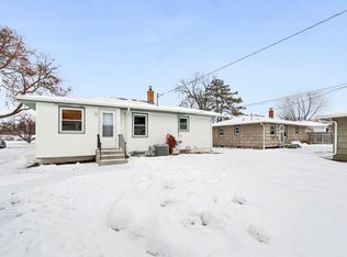 2336 17th Ave E, North Saint Paul, MN 55109