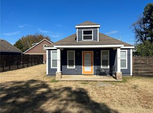 866 W Cato Springs Rd, Fayetteville, AR 72701