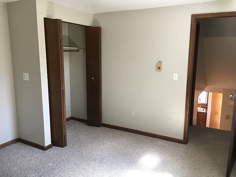 201 N Main St #17 — Photo 13