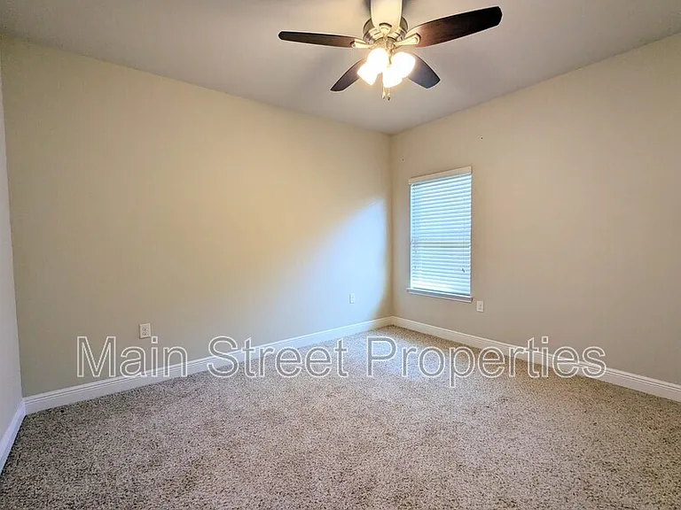 3678 Hawks Landing Cir — Photo 23