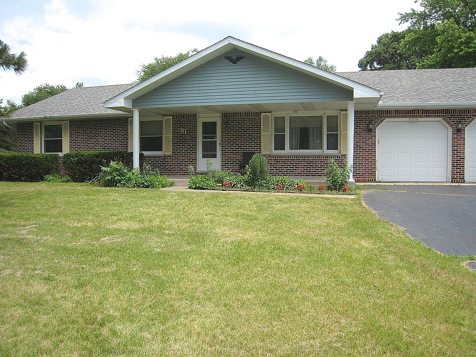 N6110 Spruce Dr.