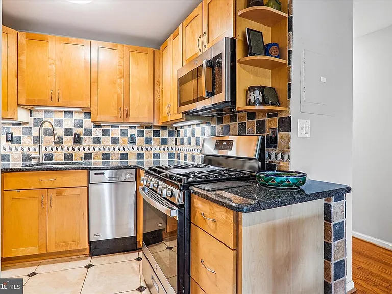 1239 Vermont Ave NW #604 — Photo 7