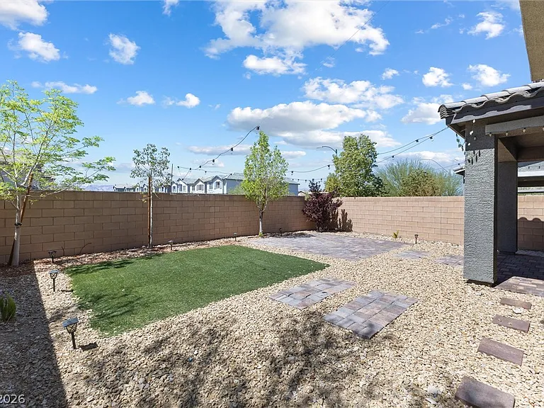 10925 Jordyn Hill St — Photo 31