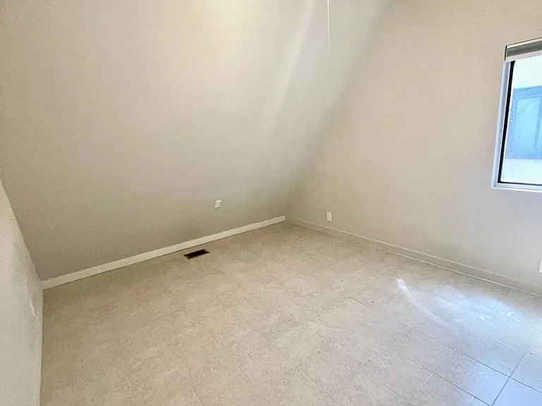 1152 N 1400 W #4C — Photo 8