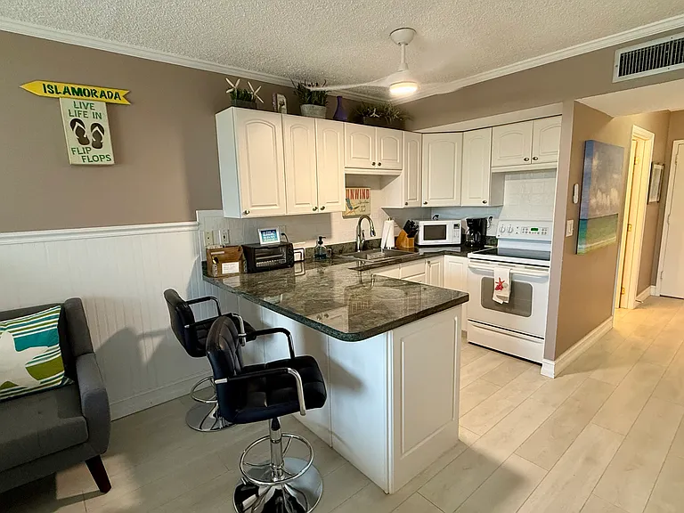 88500 Overseas Hwy #333 — Photo 2
