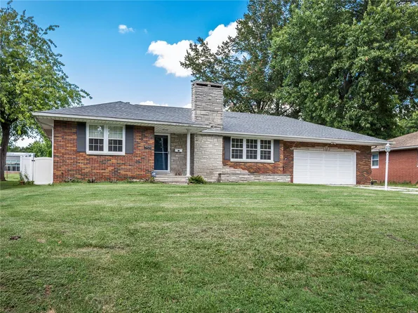 3408 McArthur Blvd, Alton, IL 62002