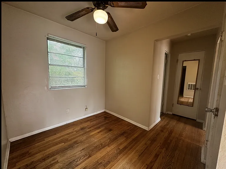 1205 S Logan St #2 — Photo 3