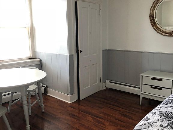 5th image of 211 Morgan St APT 6