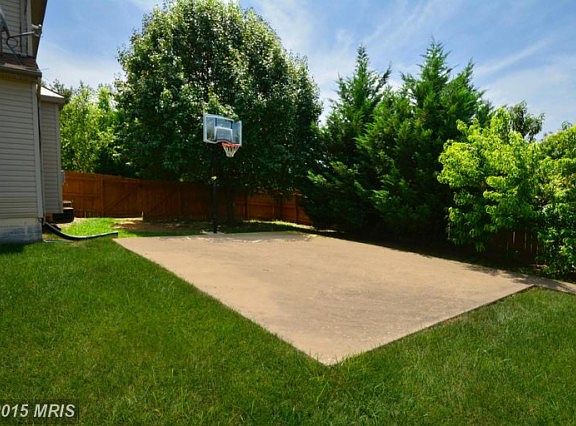 4th image of 1001 Century Oak Dr