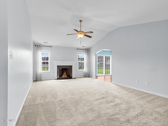 2nd image of 3117 Bettye Gresham Lane