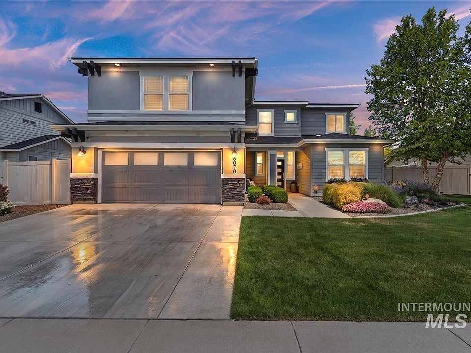 1st image of 6070 E Canyon Crossing Dr