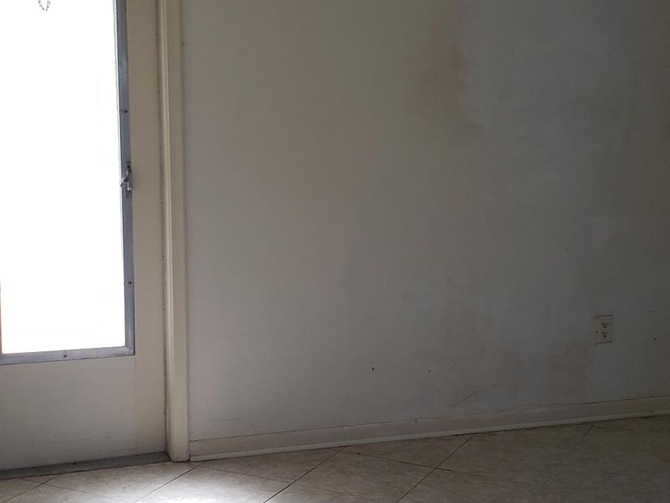 1st image of 6954 SW 151st St