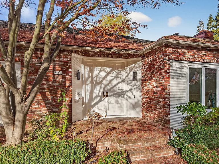 860 Monte Rosa Dr — Photo 3