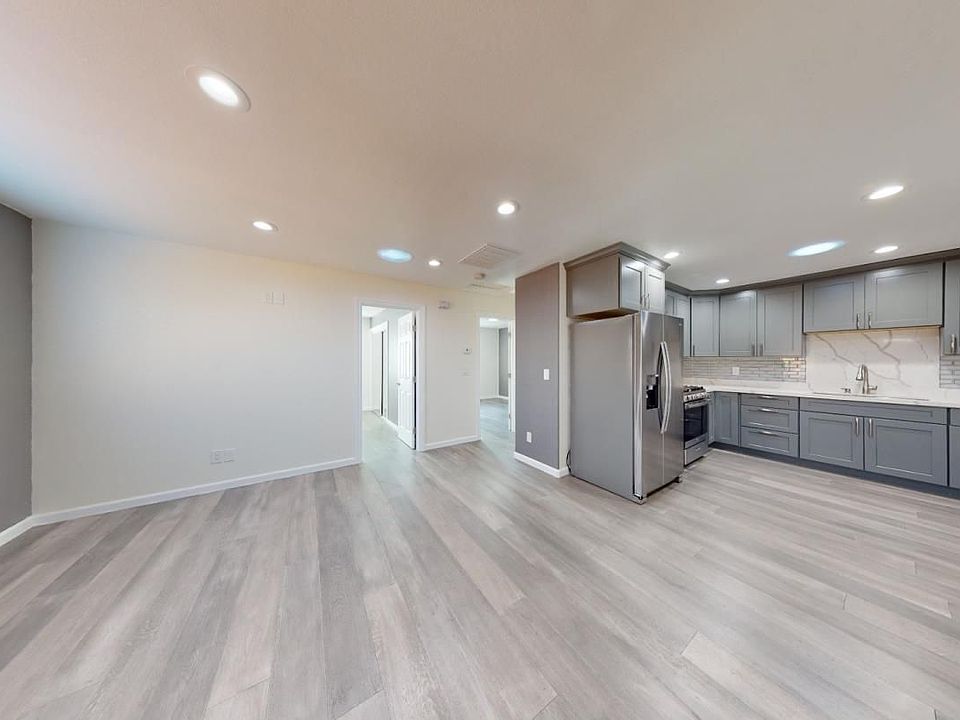 1st image of 2536 Hazelwood Way #A