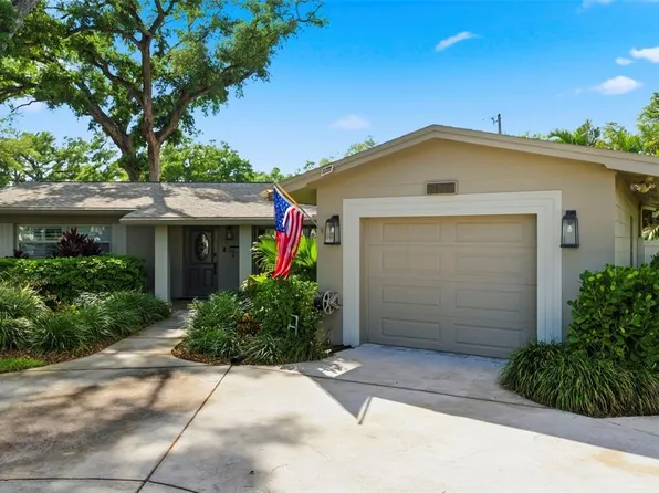 3120 Park St N, Saint Petersburg, FL 33710