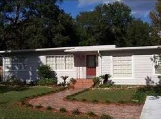 609 E University Ave, Deland, FL 32724