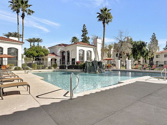 Resort Style Pool