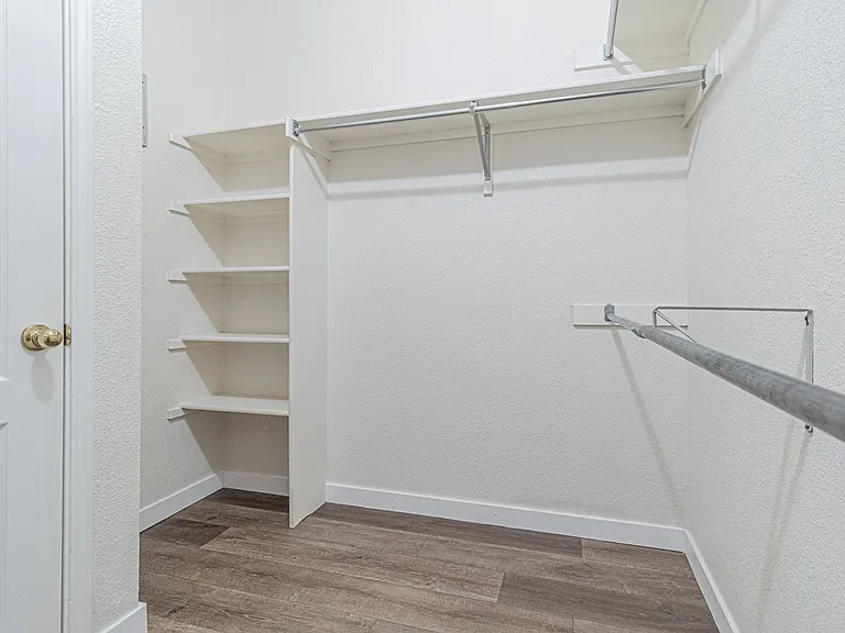 213 Tapwood Ln — Photo 19