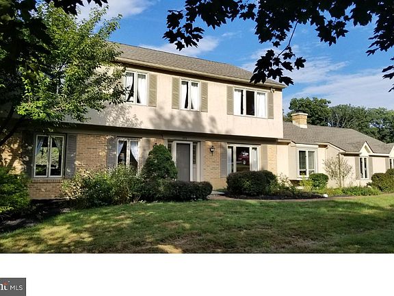 2nd image of 1373 Nathan Hale Dr