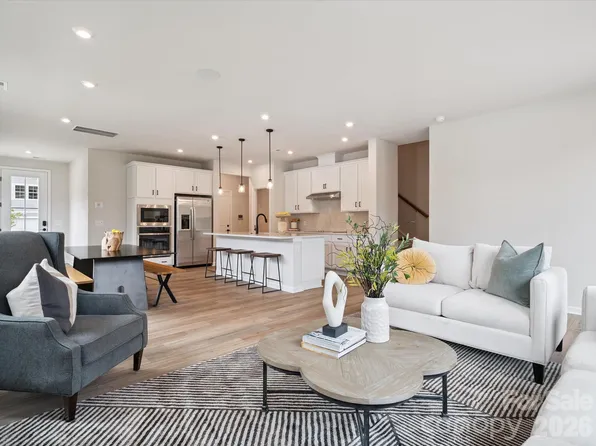 602 Webster Ln, Cramerton, NC 28032