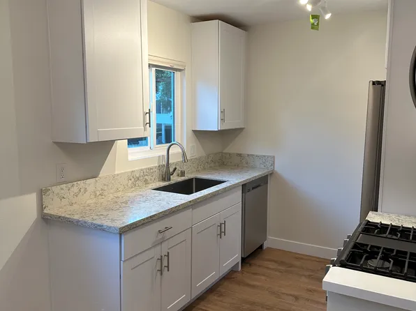 133 Whiting St APT A, El Segundo, CA 90245