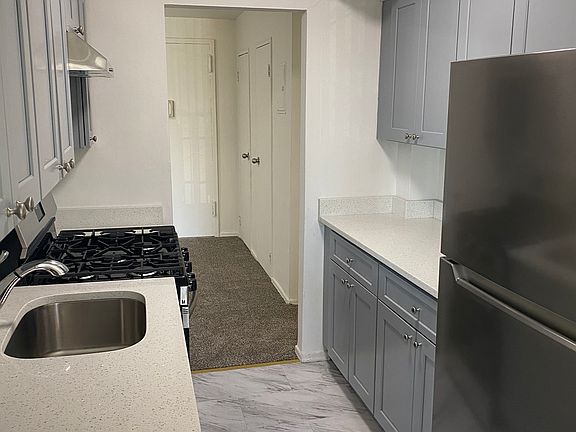 2nd image of 700 Fulton St APT N2