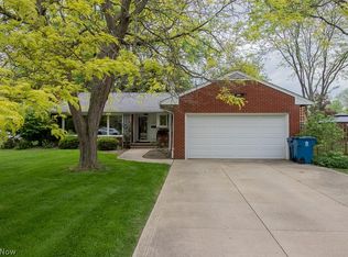 37777 Harlow Dr, Willoughby, OH 44094